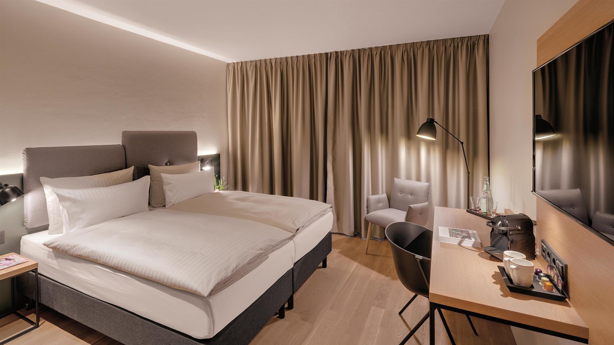 Hotel The Yard 4*
